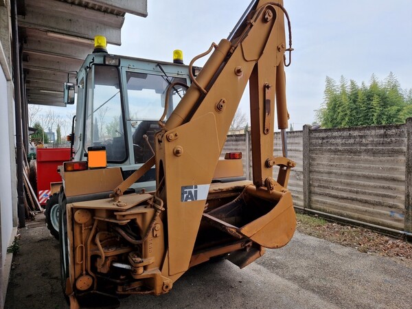 16#6960 Terna Fai 90DT e rimorchio per imbarcazione in vendita - foto 3