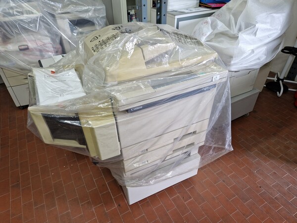 26#6960 Arredo e macchine elettroniche da ufficio in vendita - foto 11