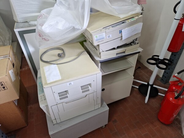 26#6960 Arredo e macchine elettroniche da ufficio in vendita - foto 12