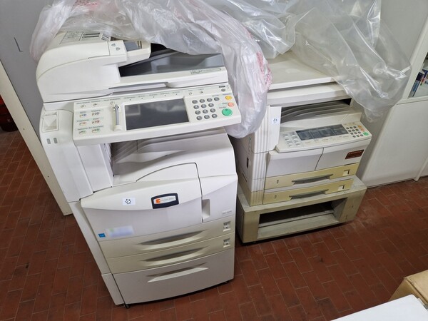 26#6960 Arredo e macchine elettroniche da ufficio in vendita - foto 13