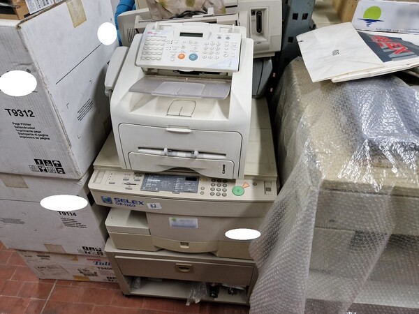 26#6960 Arredo e macchine elettroniche da ufficio in vendita - foto 24