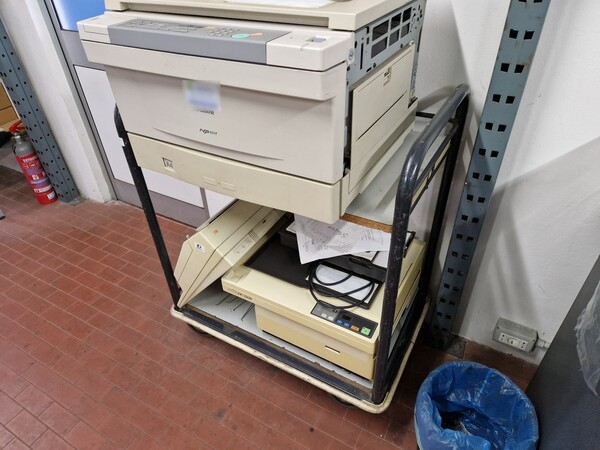 26#6960 Arredo e macchine elettroniche da ufficio in vendita - foto 29