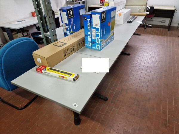 26#6960 Arredo e macchine elettroniche da ufficio in vendita - foto 30