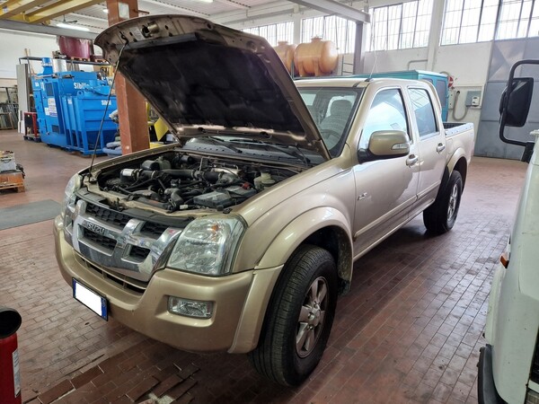 5#6960 Autocarro Isuzu D-MAX LS 3.0 td 4wd in vendita - foto 4