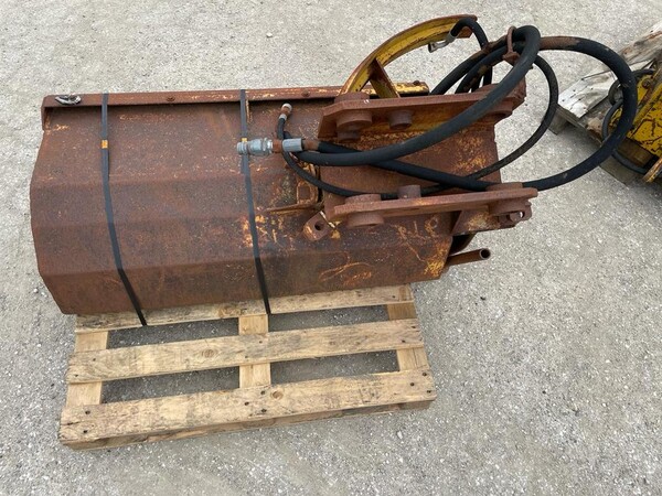 13#6963 Testata trinciante per escavatore in vendita - foto 1