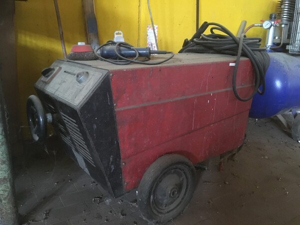 12#6964 Attrezzature per officina meccanica in vendita - foto 7