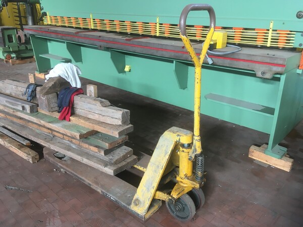 12#6964 Attrezzature per officina meccanica in vendita - foto 29