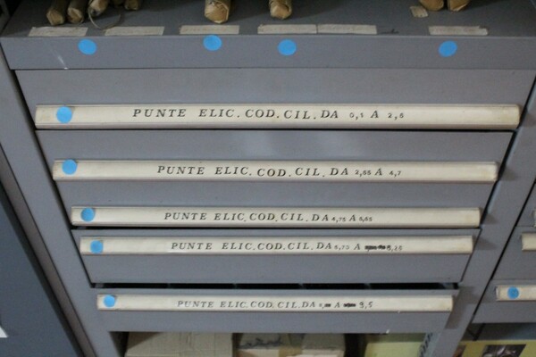 13#69640 Ricambi e utensili officina meccanica in vendita - foto 33