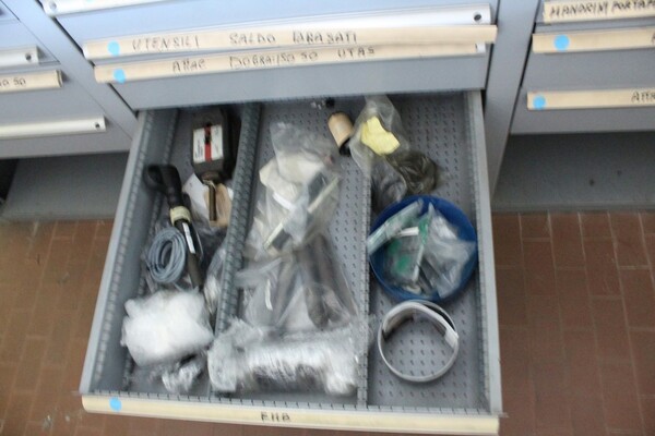 13#69640 Ricambi e utensili officina meccanica in vendita - foto 71