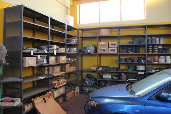 13#69640 Ricambi e utensili officina meccanica in vendita - foto 73