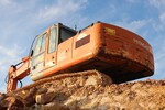 Image 2 - Hitachi excavator - Lot 12 (Auction 6965)