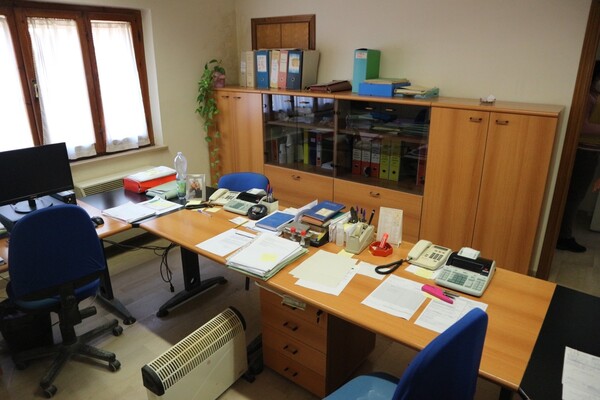 16#6965 Arredi ed attrezzature da ufficio in vendita - foto 22