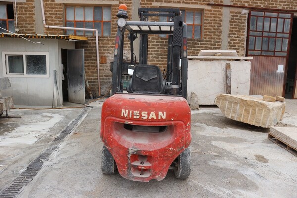 7#6965 Carrello elevatore Nissan in vendita - foto 2