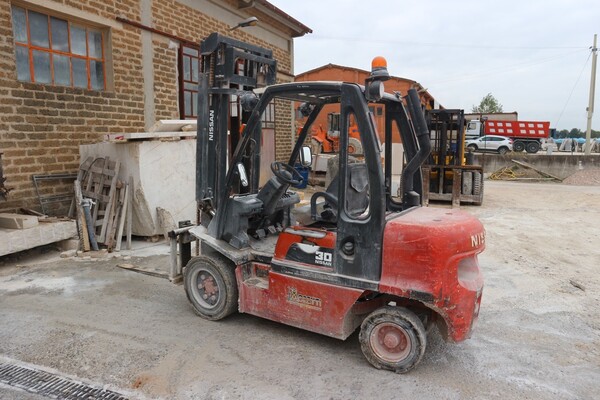 7#6965 Carrello elevatore Nissan in vendita - foto 3