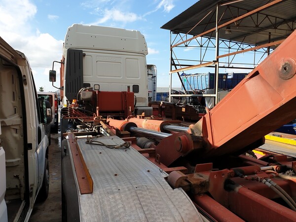 Autocarri in vendita