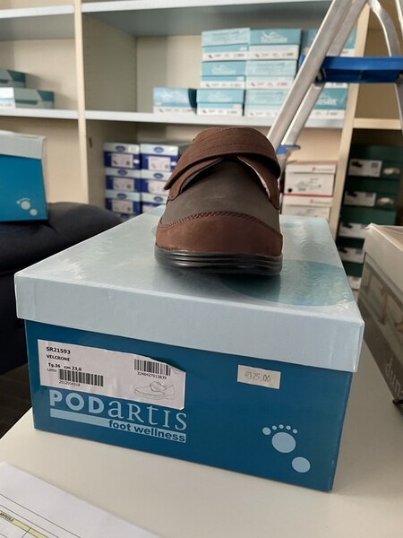 10#6972 Calzature ortopediche in vendita - foto 13