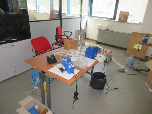 2#6975 Arredi da ufficio e attrezzature di laboratorio in vendita - foto 16