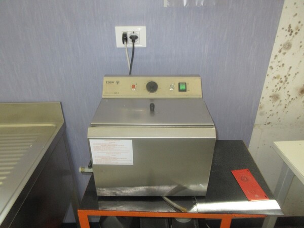 2#6975 Arredi da ufficio e attrezzature di laboratorio in vendita - foto 46