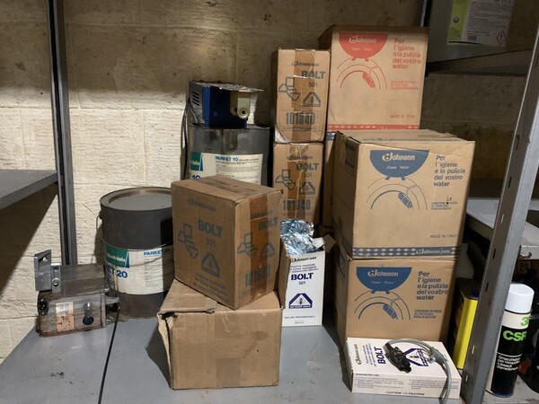 1#6983 Attrezzatura e prodotti per pulizie professionali in vendita - foto 18