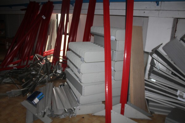 1#6988 Arredamento e attrezzatura da ufficio in vendita - foto 7