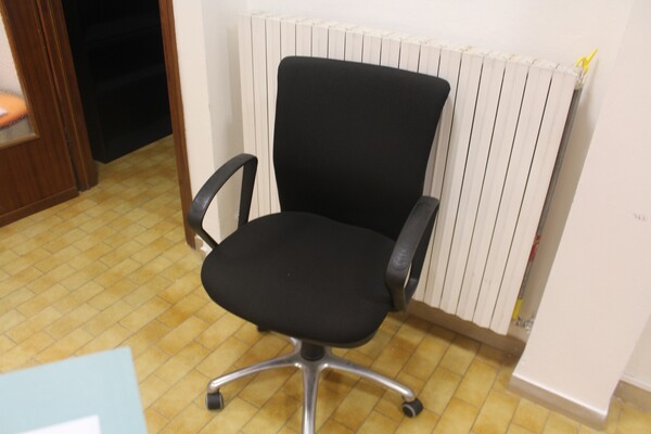 1#6988 Arredamento e attrezzatura da ufficio in vendita - foto 24