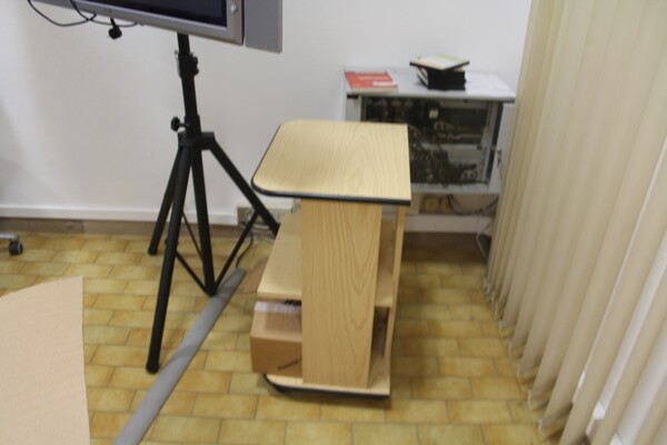 1#6988 Arredamento e attrezzatura da ufficio in vendita - foto 30