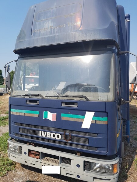 2#6993 Furgone Iveco per trasporto animali vivi in vendita - foto 2