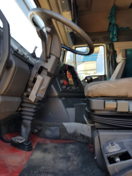 2#6993 Furgone Iveco per trasporto animali vivi in vendita - foto 6