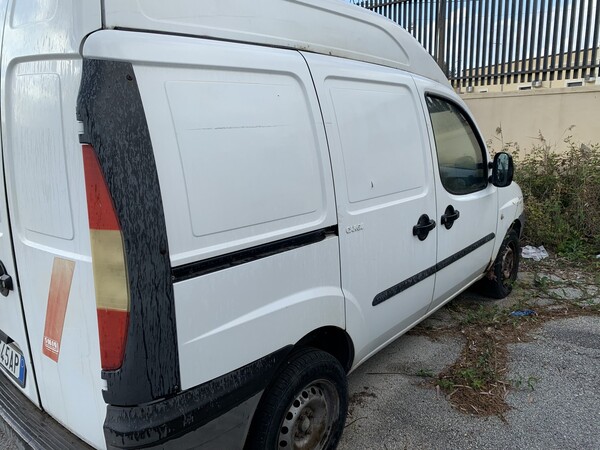 33#7001 Furgone Fiat Doblò Cargo in vendita - foto 1
