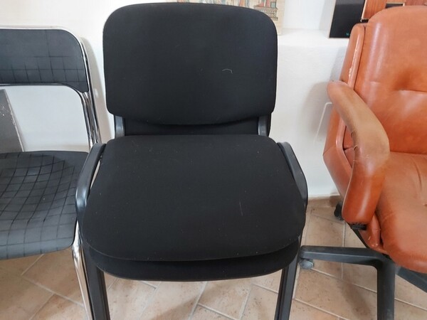 2#7003 Attrezzatura edile e mobili per ufficio in vendita - foto 15