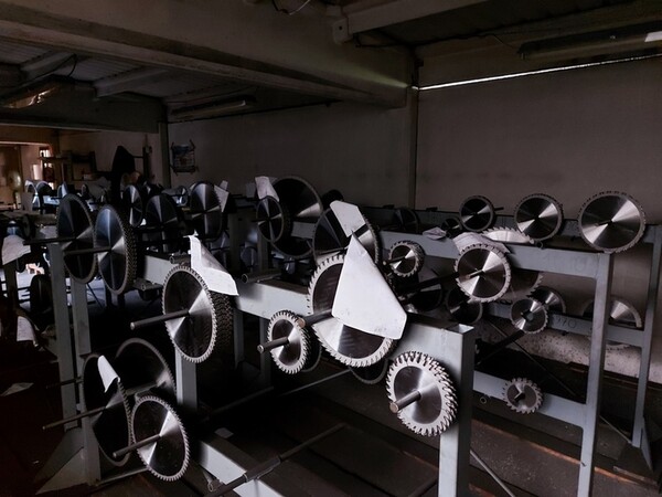 1#7004 Lame Inox e attrezzature officina in vendita - foto 3