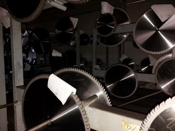 1#7004 Lame Inox e attrezzature officina in vendita - foto 11