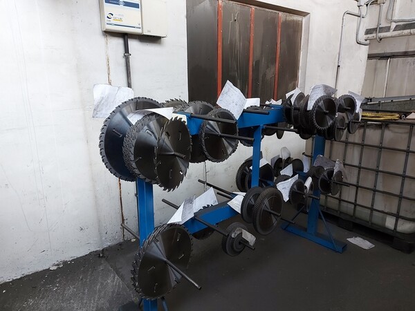 1#7004 Lame Inox e attrezzature officina in vendita - foto 15