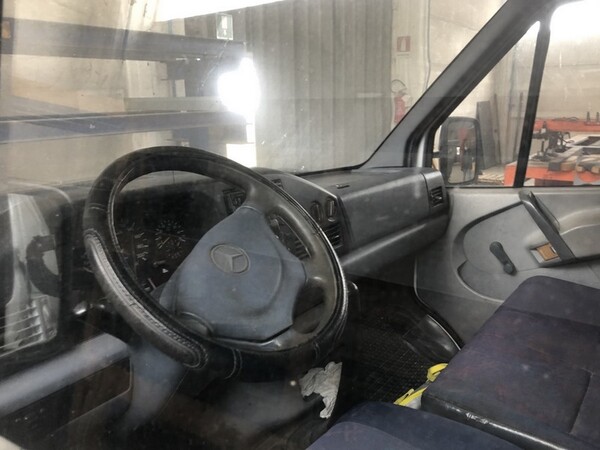 13#7004 Autocarro Mercedes Benz 310 DF in vendita - foto 13
