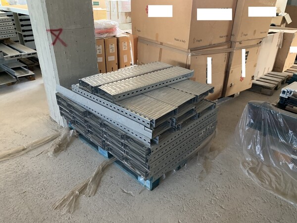10#7007 Scaffalatura e cesti divisori in vendita - foto 3