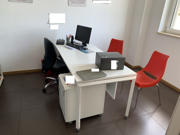 12#7007 Mobili e arredo ufficio in vendita - foto 4