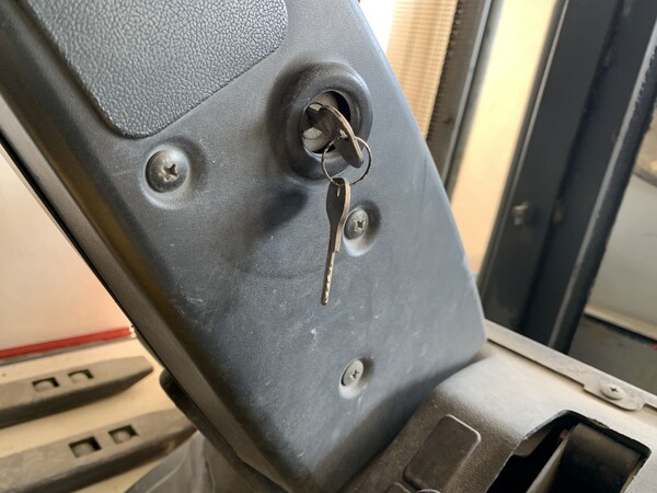 8#7007 Carrello elevatore diesel Om in vendita - foto 4