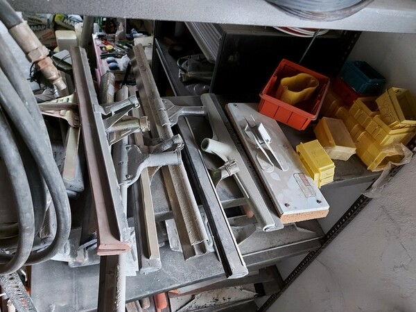 1#7010 Magazzino di materiale edile con attrezzature e utensili in vendita - foto 101
