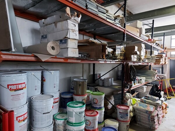 1#7010 Magazzino di materiale edile con attrezzature e utensili in vendita - foto 147