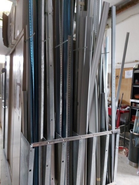 1#7010 Magazzino di materiale edile con attrezzature e utensili in vendita - foto 163