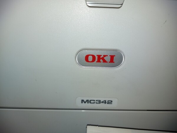 2#7010 Arredo e macchine elettroniche da uffico in vendita - foto 16