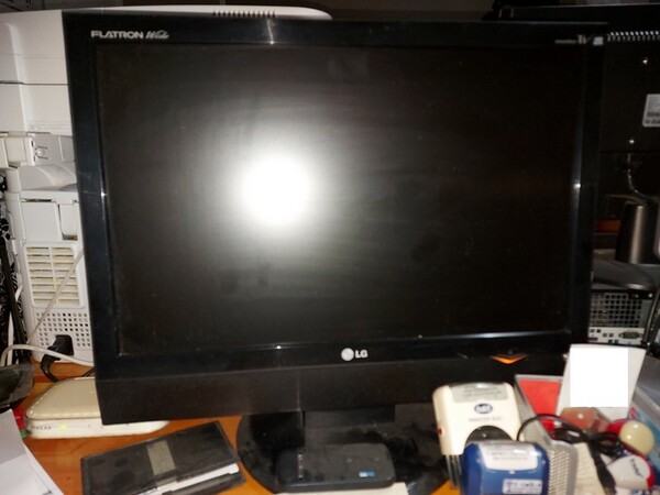 2#7010 Arredo e macchine elettroniche da uffico in vendita - foto 18