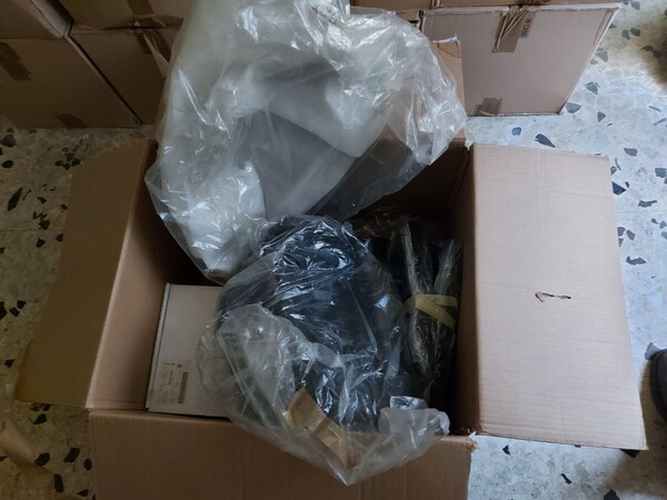 1#7011 Ricambi e  abbigliamento per  moto in vendita - foto 9