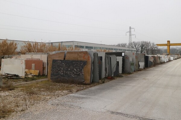 1#7016 Lastre e blocchi in pietra in vendita - foto 1