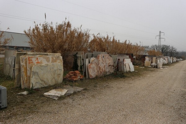 1#7016 Lastre e blocchi in pietra in vendita - foto 3