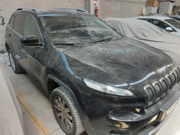 4#7021 Autovettura Jeep Cherokee in vendita - foto 3