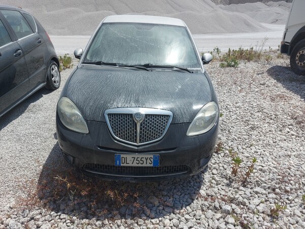 1#7023 Autovettura Lancia Ypsilon in vendita - foto 2