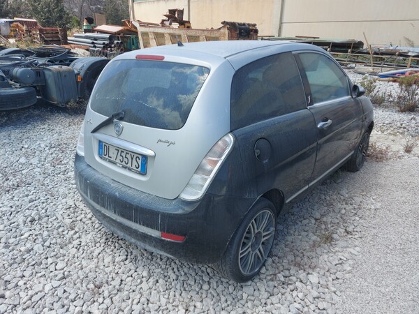 1#7023 Autovettura Lancia Ypsilon in vendita - foto 5