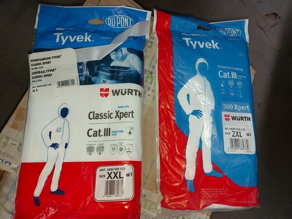 1#7024 Tute di protezione in Tyvek in vendita - foto 3