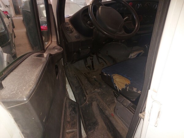 12#7028 Autocarro Iveco in vendita - foto 11
